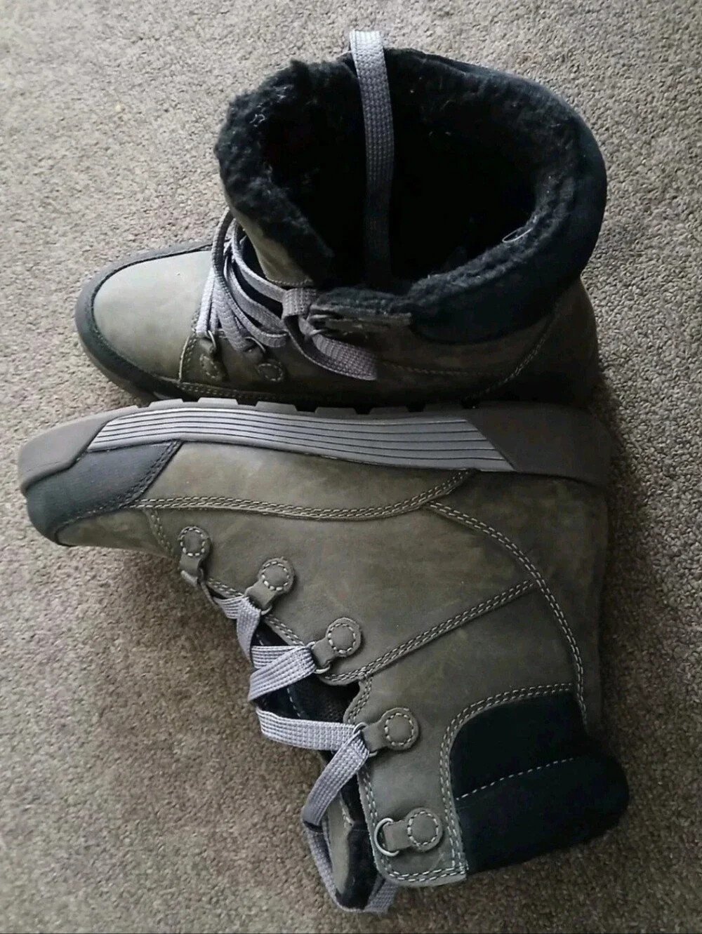 Kodiak Olive Gray Hiking Boots with Gray Laces Size 7.5